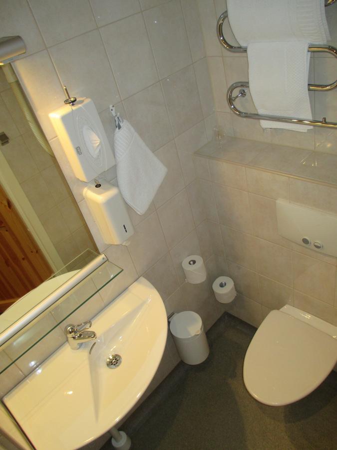 Hotell Edstroem アルビッツヤウル 部屋 写真